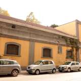 Poco pi� avanti, sulla sinistra, incrociamo il secondo �monumento� industriale della zona: l�ex Gasometro. Costruito nella seconda met� dell�800, ha provveduto all�illuminazione di tutta Bari. La sera del 17 ottobre 1868 infatti tutte le strade iniziarono ad essere rischiarate con fanali a gas